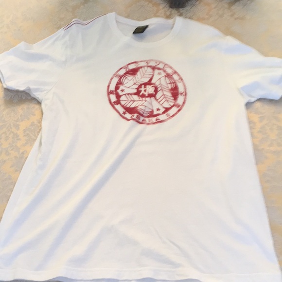 Lucky Brand Osaka Japan tee - Picture 5 of 8